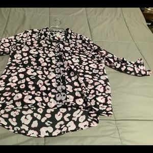 🎁 5/$25.00 Blouse